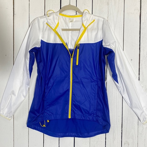 Xersion Jacket - Picture 1 of 9